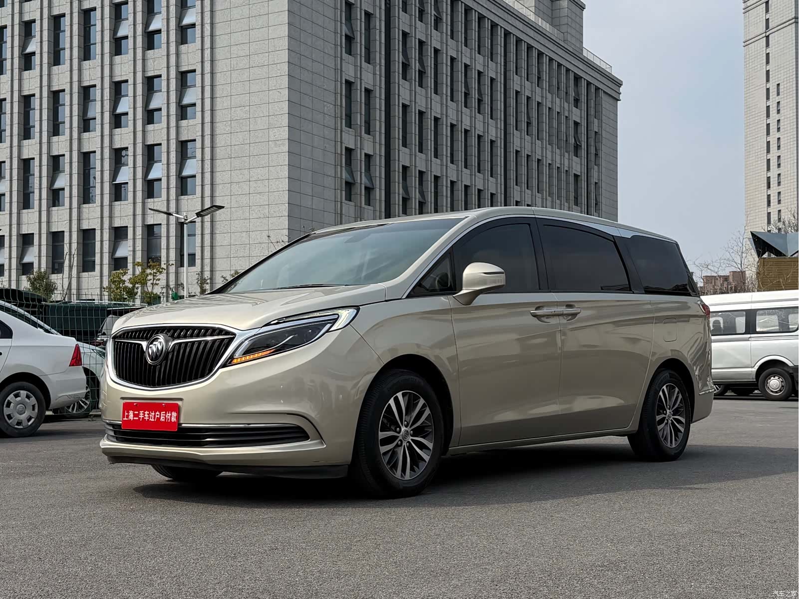 Buick GL8, 2018 2