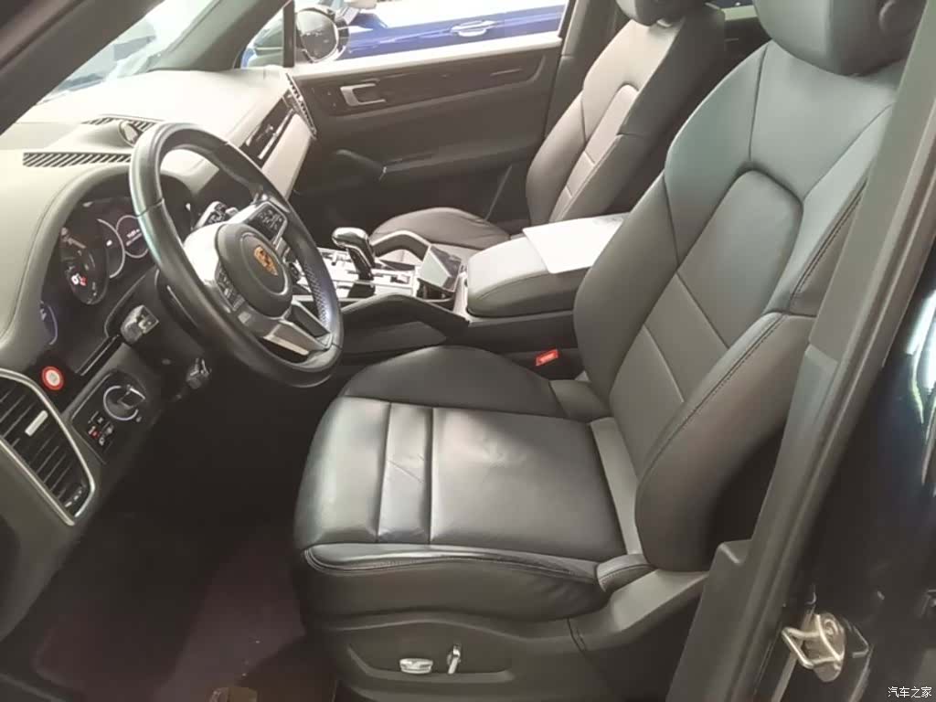 Porsche Cayenne, 2021 22