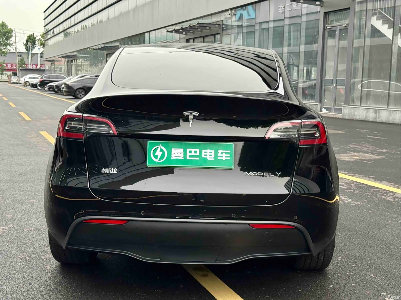 Tesla Model Y, 2022 6