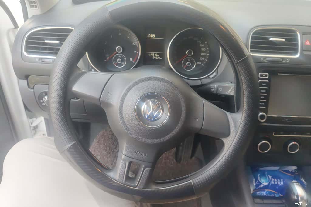 Volkswagen Golf, 2012 15