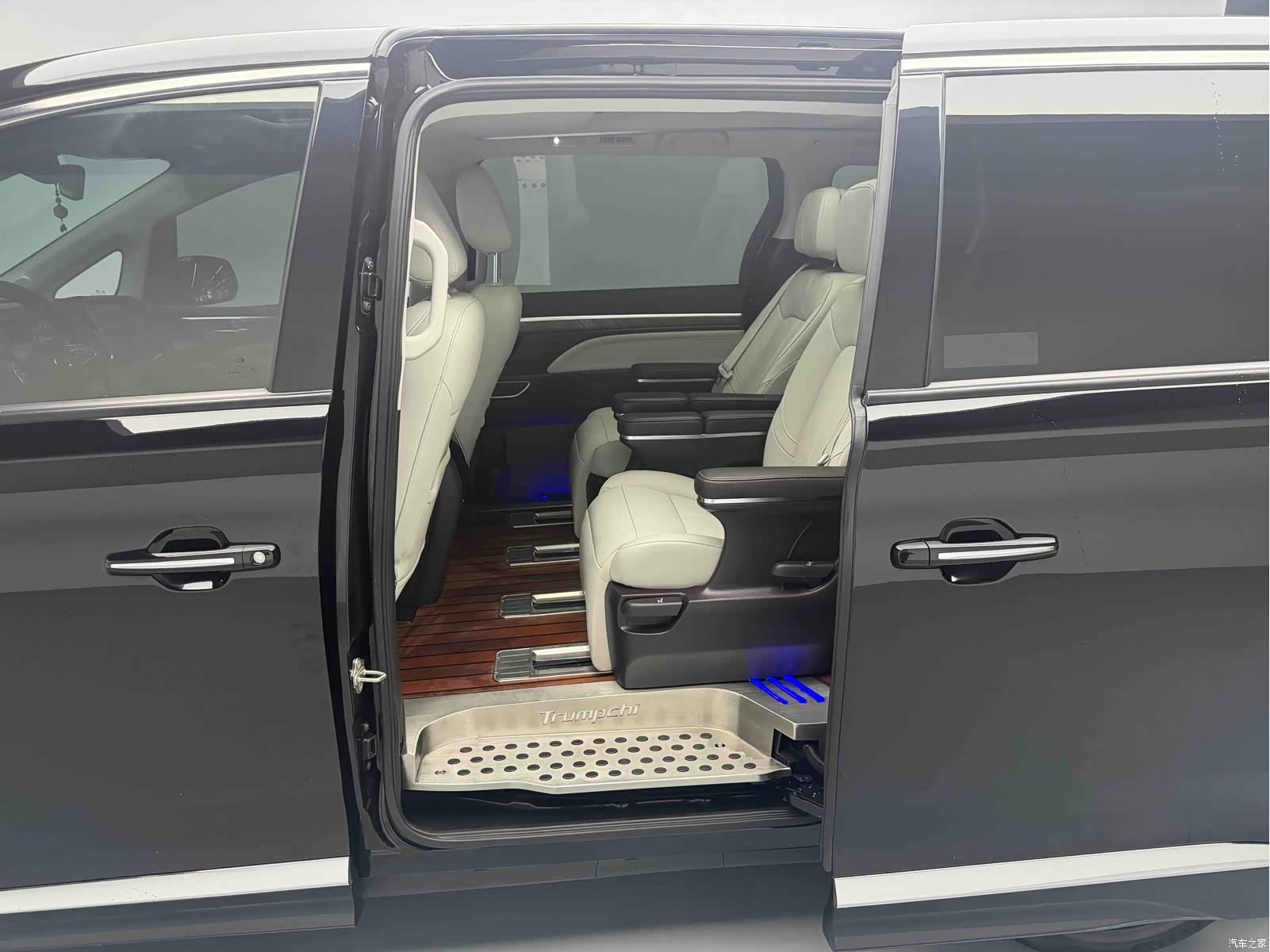 Trumpchi M8, 2021 7