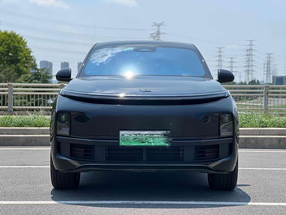 Li Auto Ideal L8