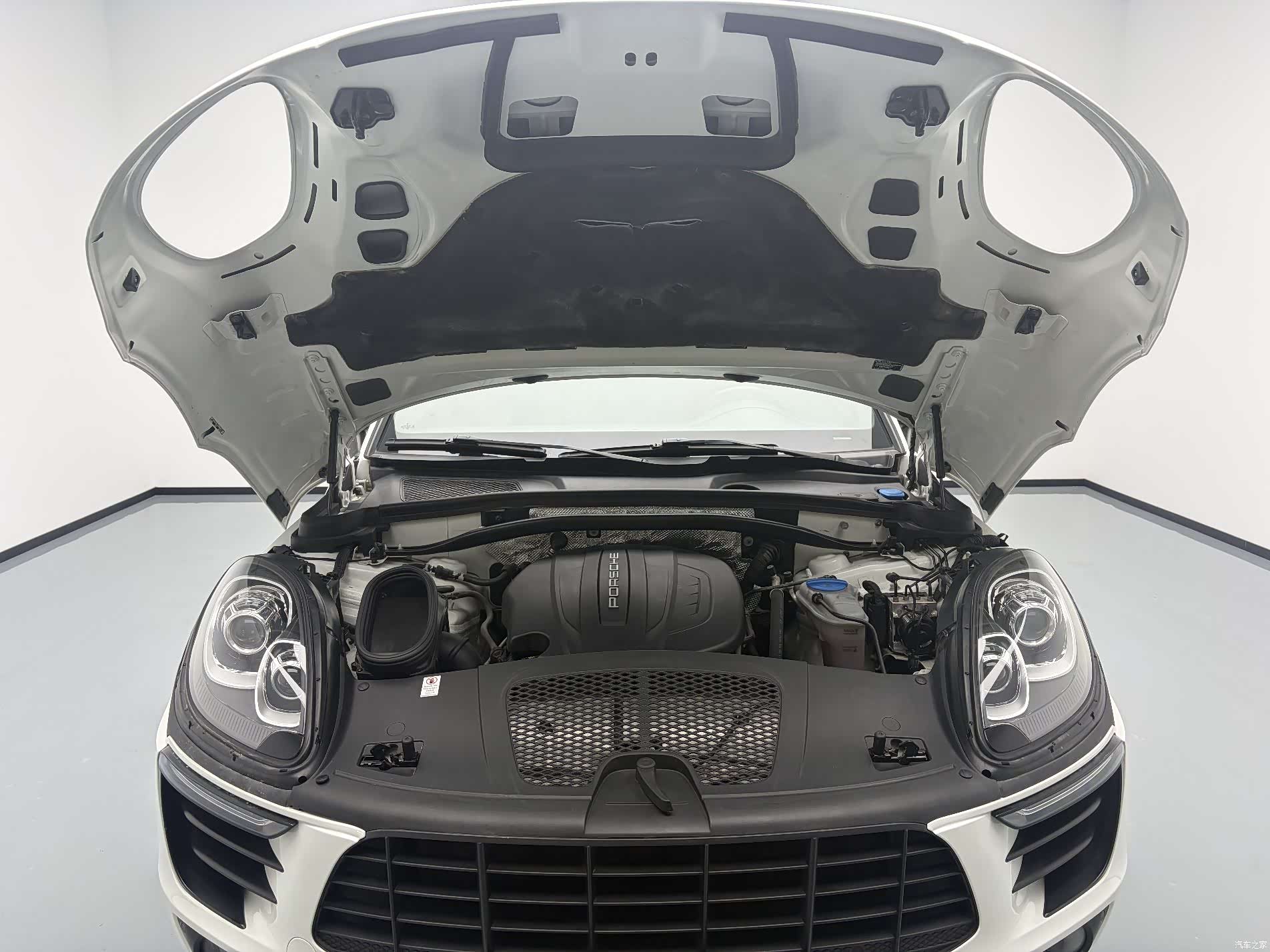 Porsche Macan, 2017 18