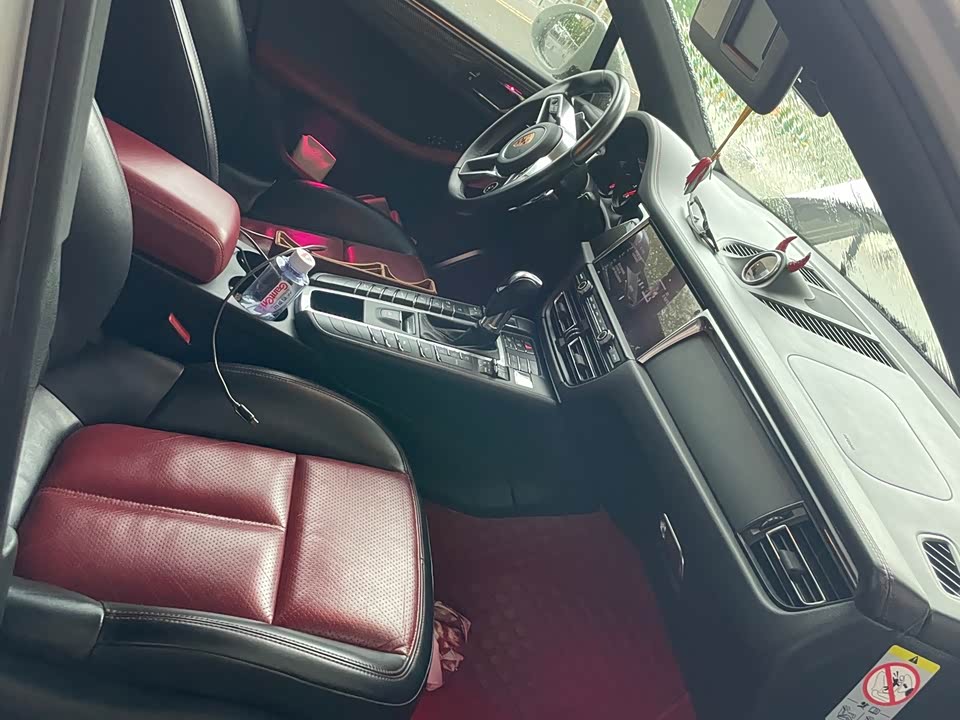 Porsche Macan Porsche Macan