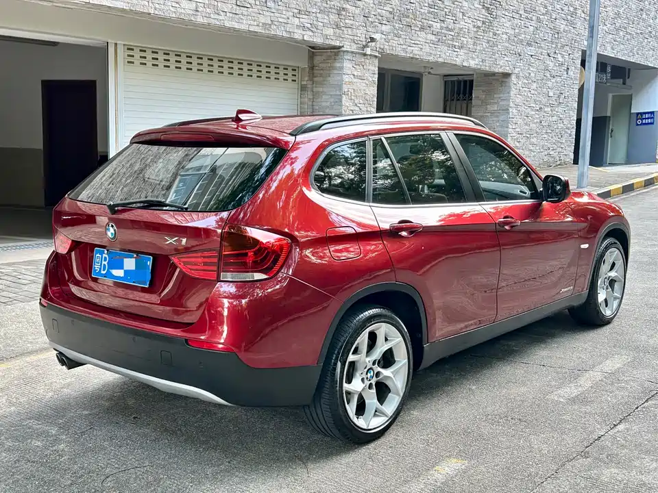 BMW X1