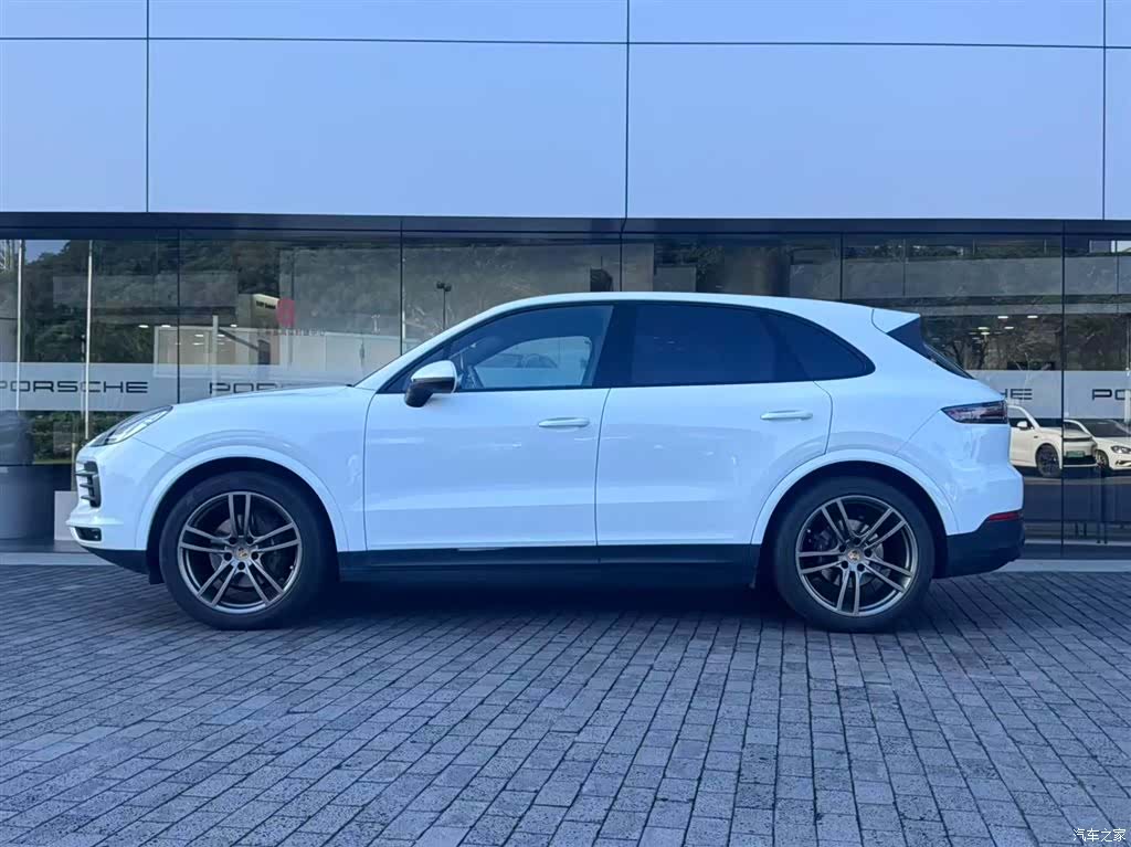 Porsche Cayenne, 2022 4
