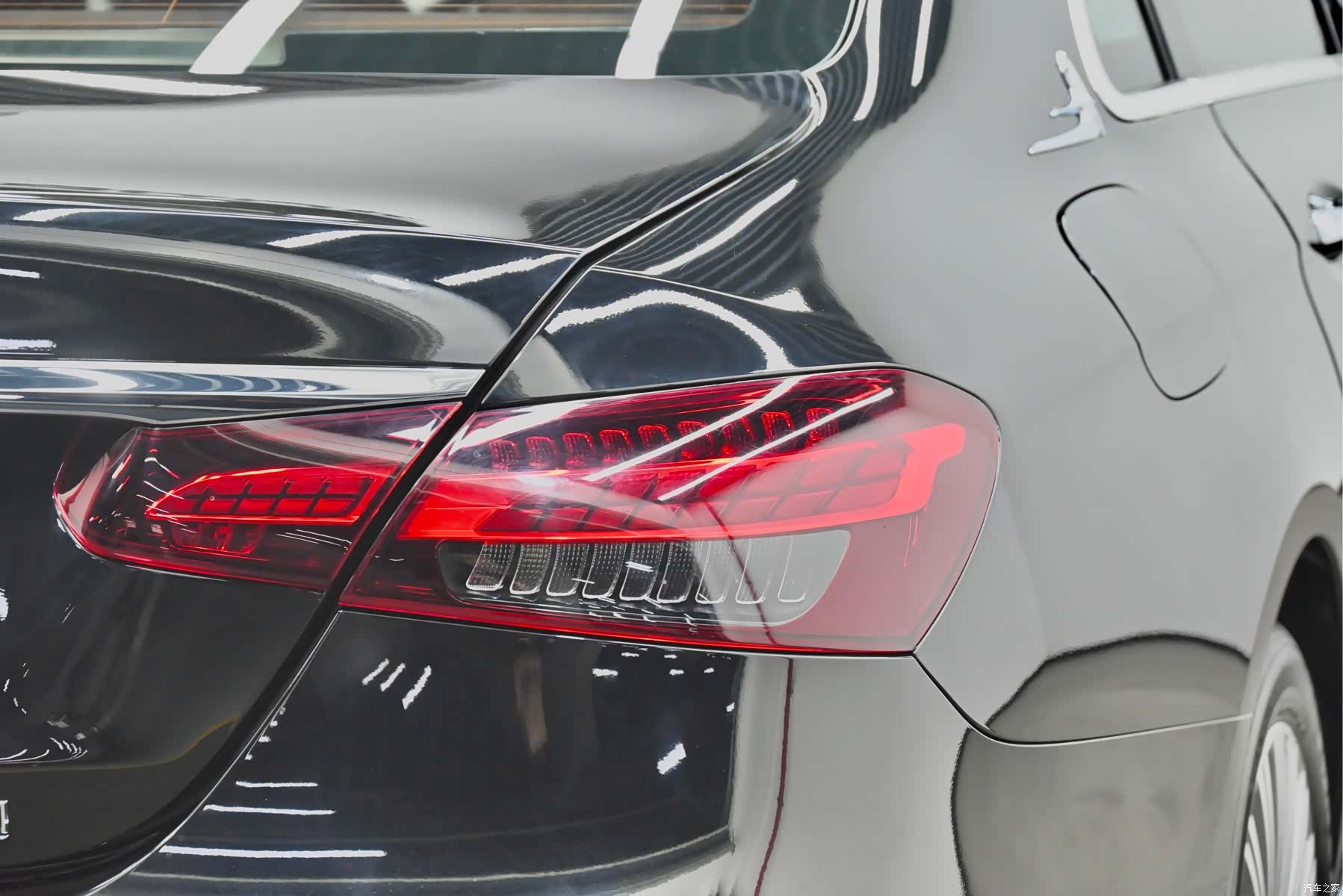 Mercedes-Benz E-Class, 2022 39