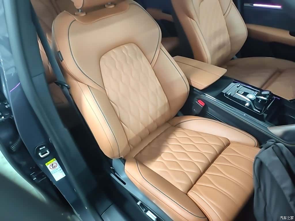 BYD Tang, 2023 25