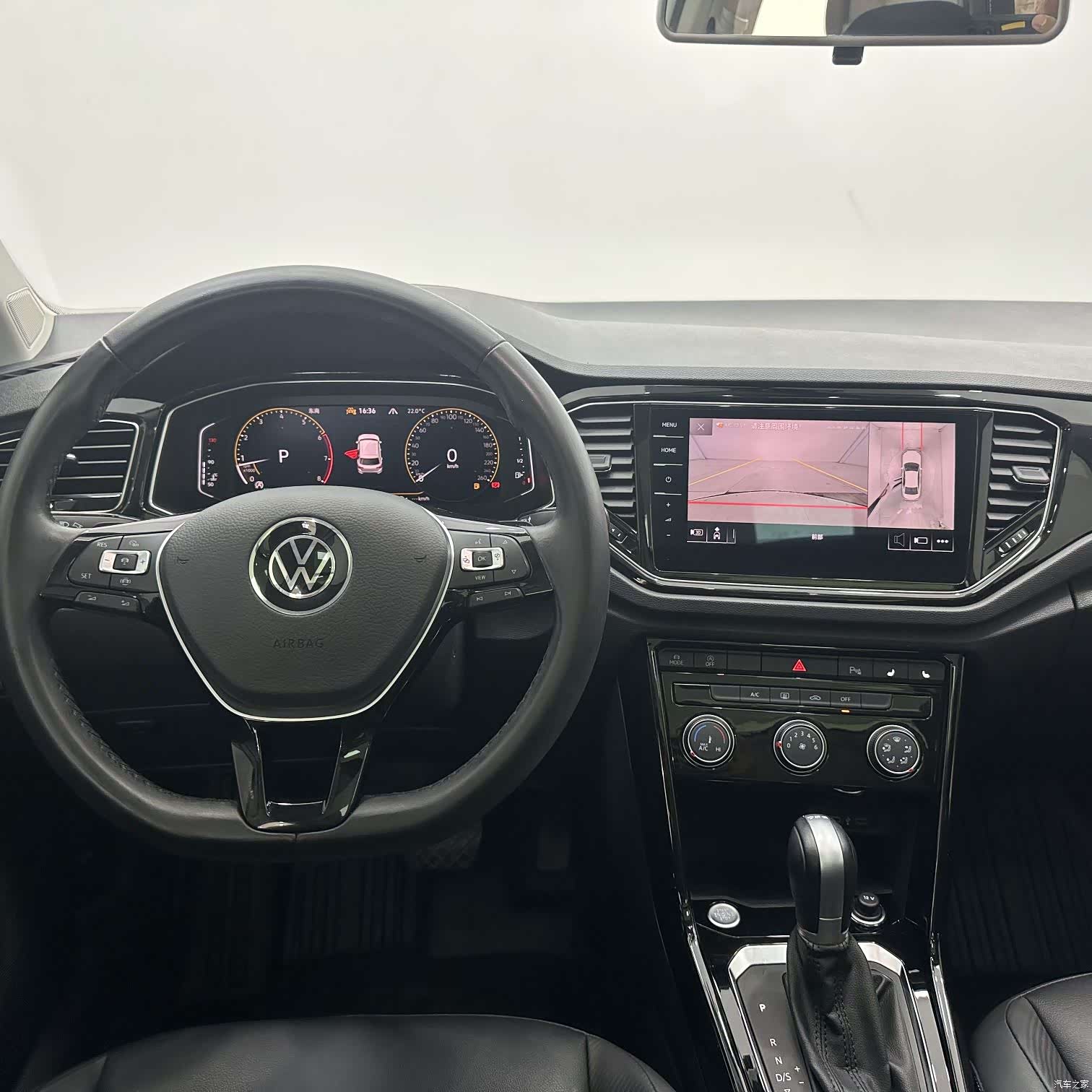 Volkswagen T-ROC, 2022 11