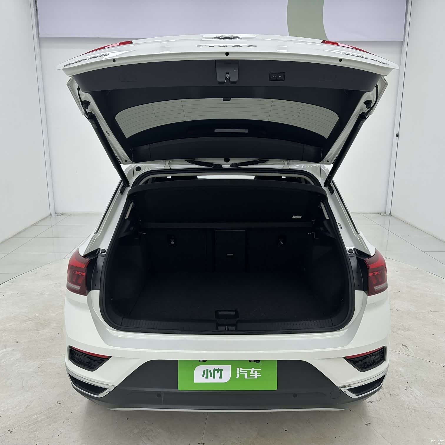 Volkswagen T-ROC, 2022 16