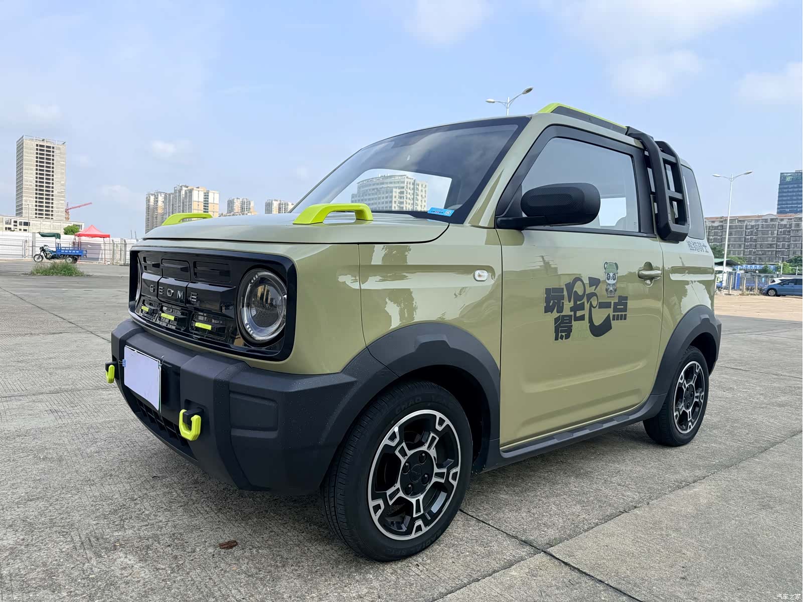 Geely Panda, 2025 1