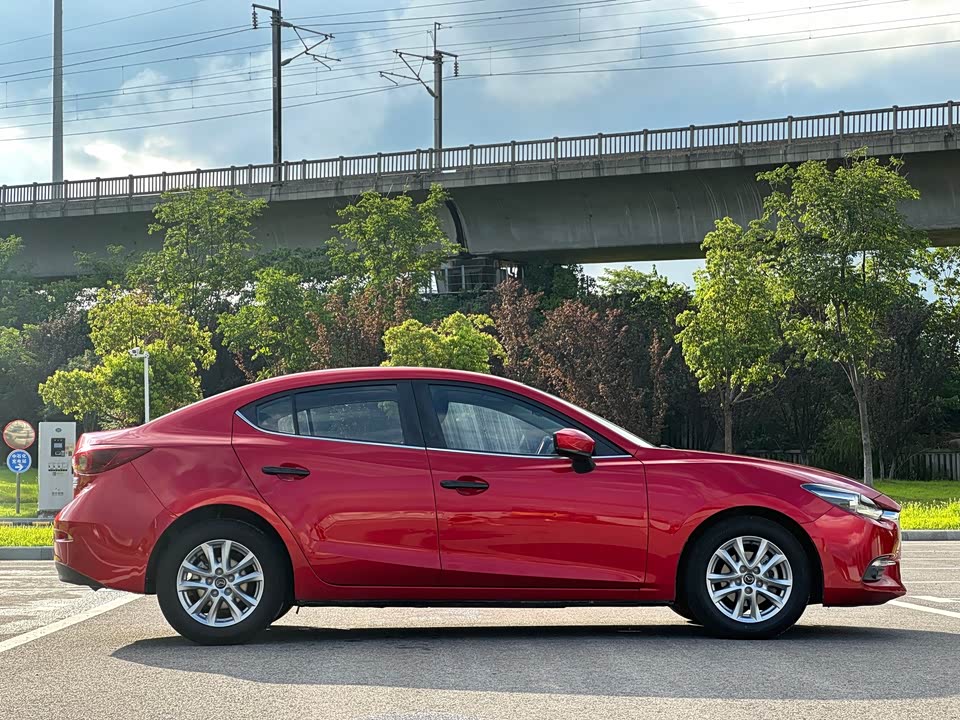 Mazda 3 Angkesaila Mazda 3 Angkesaila