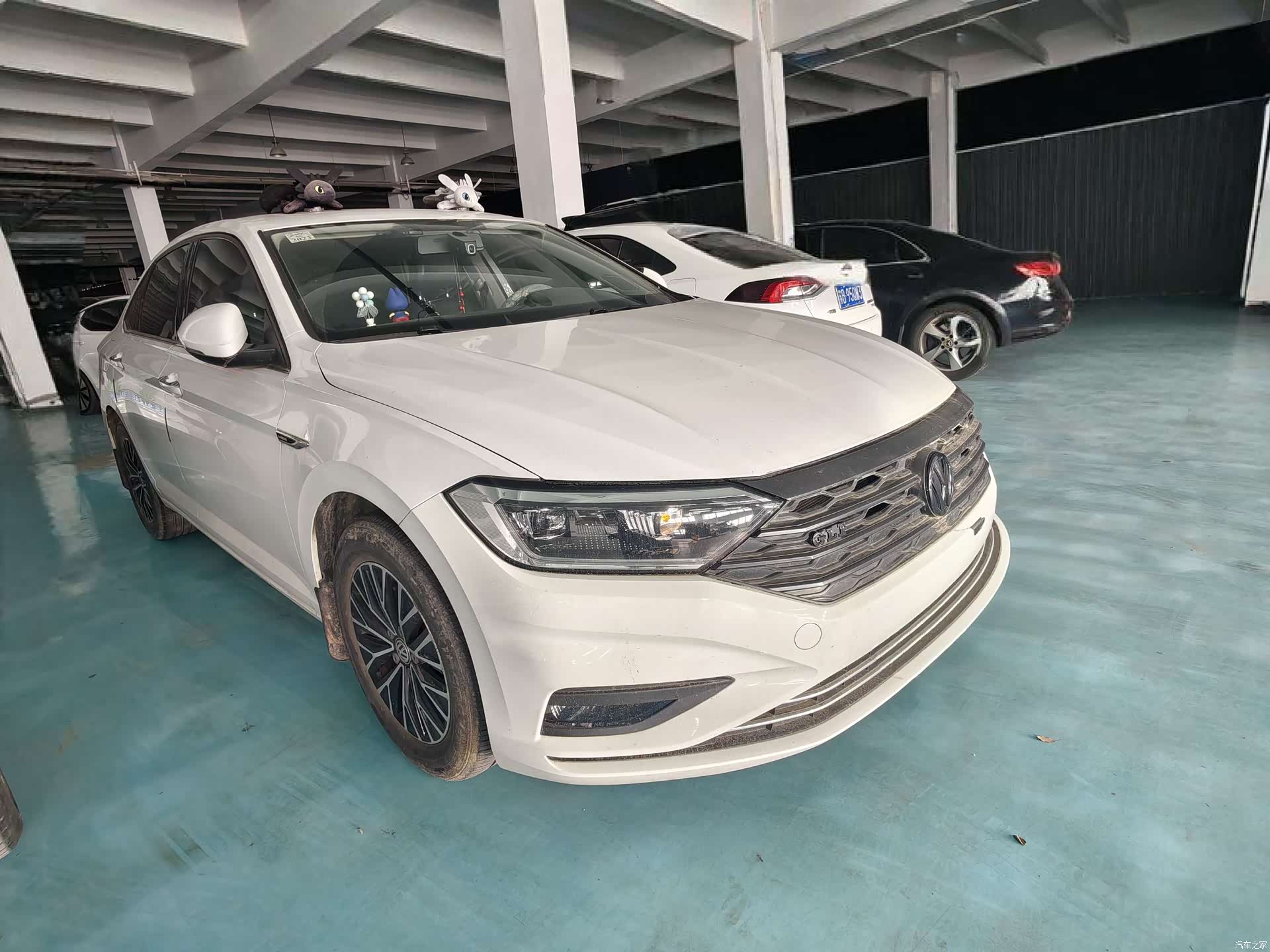 Volkswagen Sagitar, 2021 9