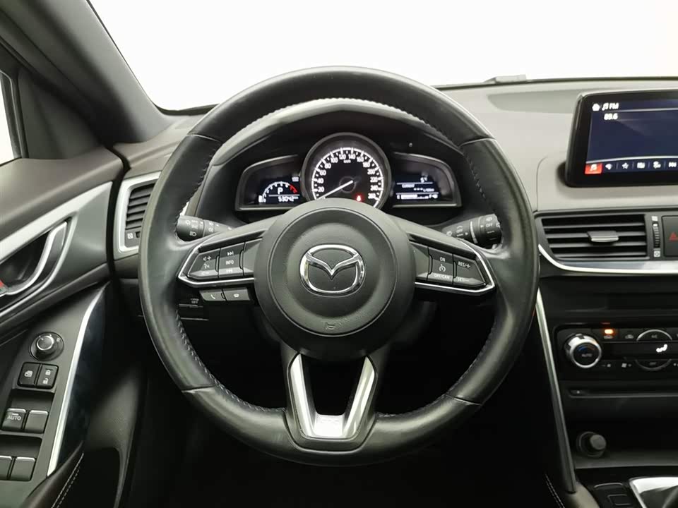 Mazda CX-4