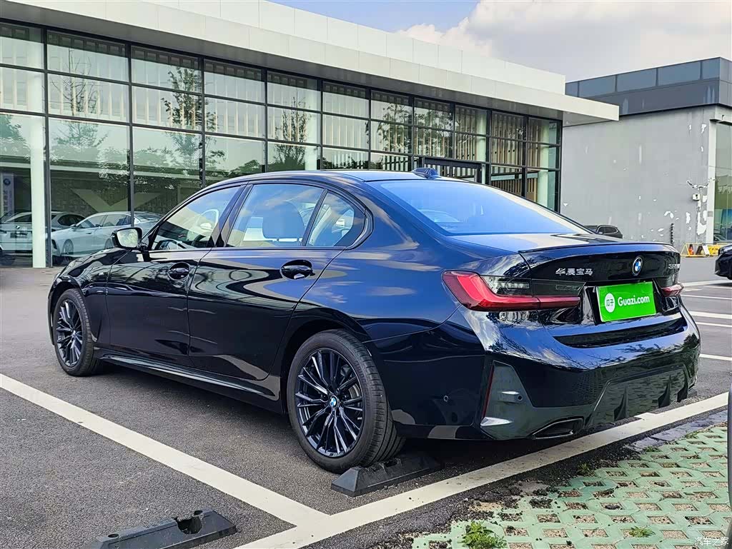 BMW 3 Series, 2025 все фото