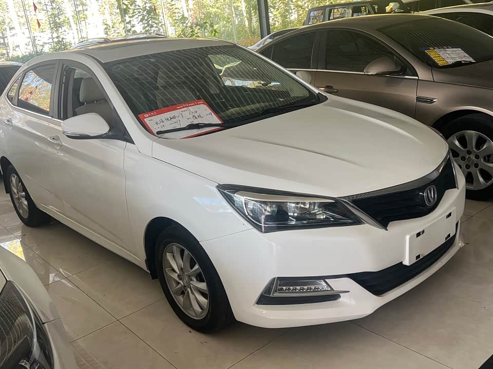 Changan Yuexiang V7