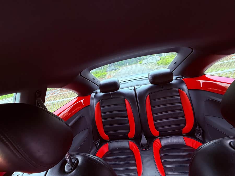 Volkswagen Beetle 2015, фото 8