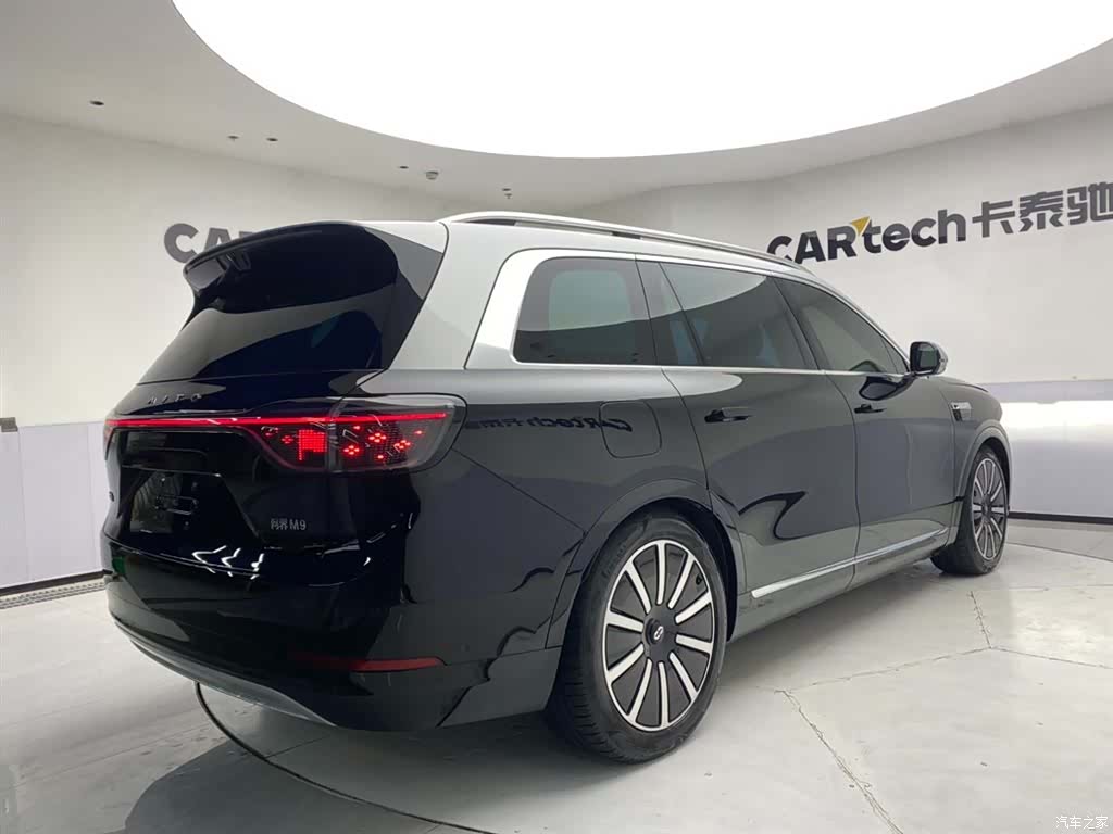 AITO M9, 2025 все фото