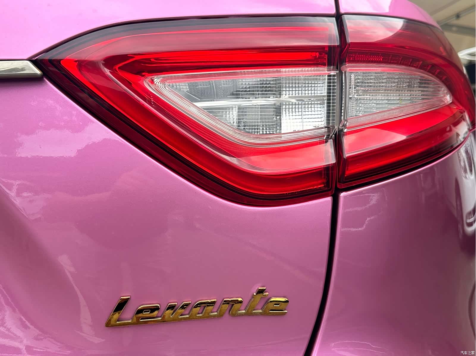 Maserati Levante, 2017 17