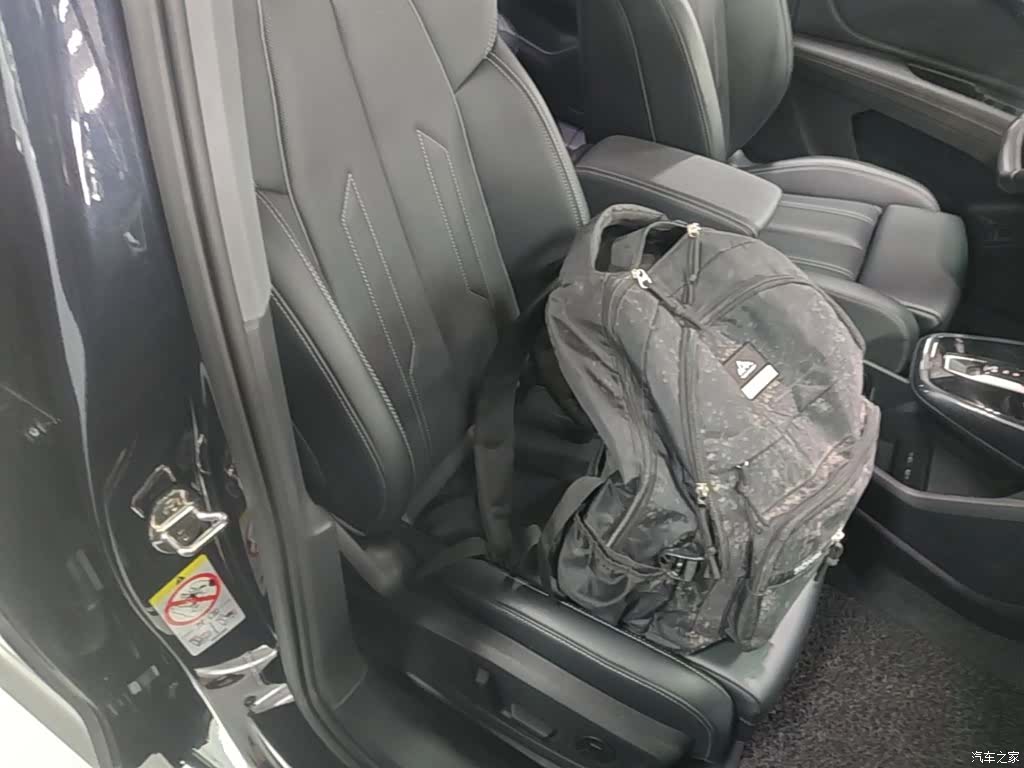 Audi Q4 e-tron, 2023 25