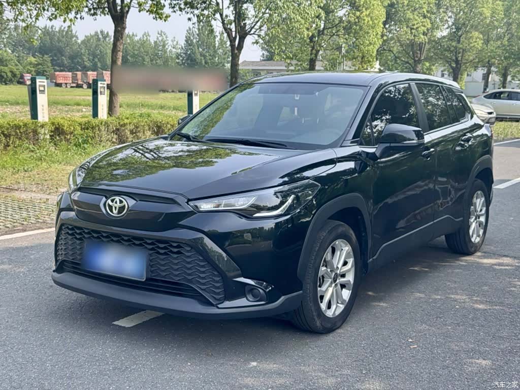 Toyota Frontlander, 2024 1