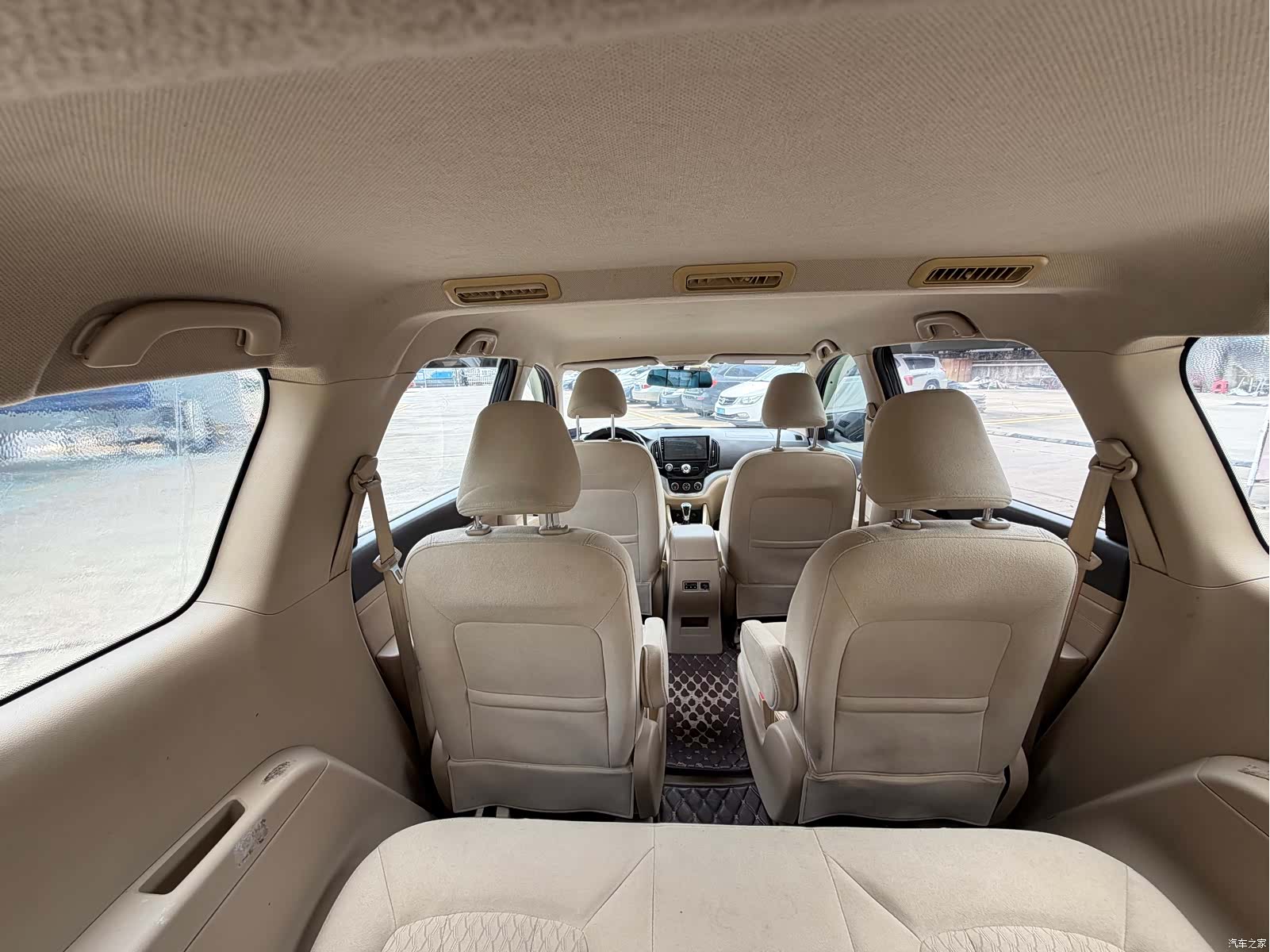 Wuling 730, 2016 8