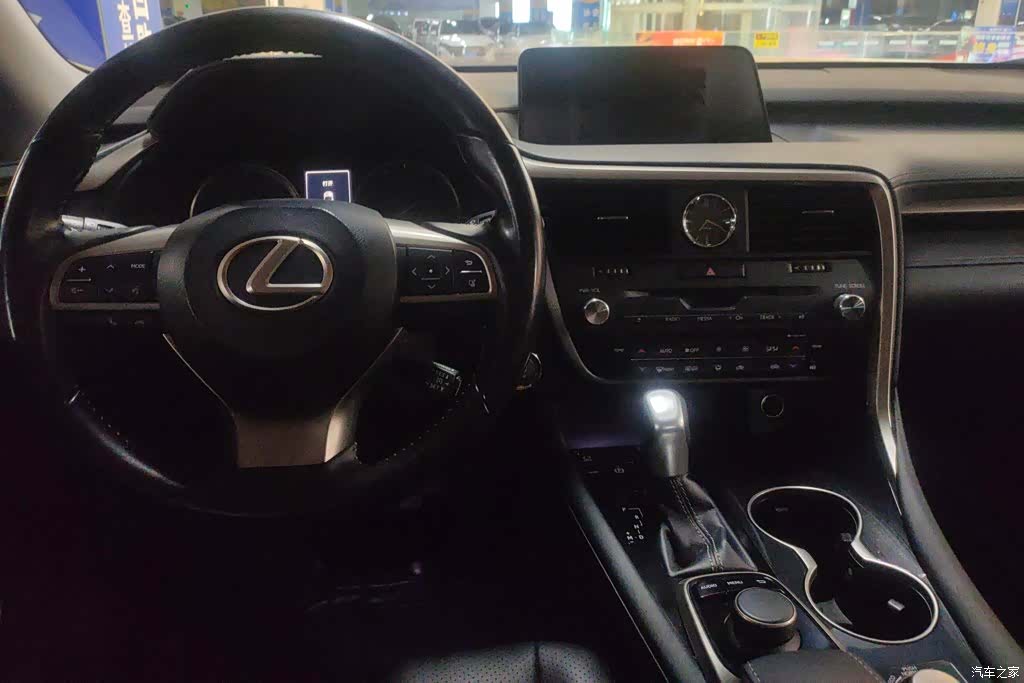Lexus RX, 2017 12