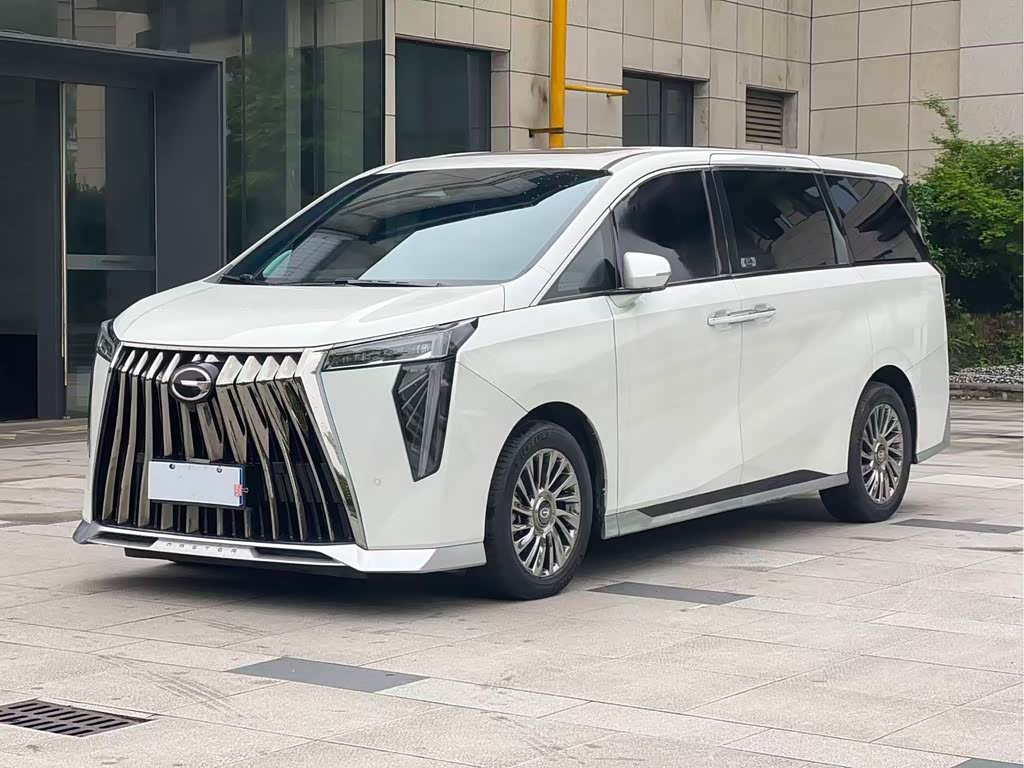 GAC M8