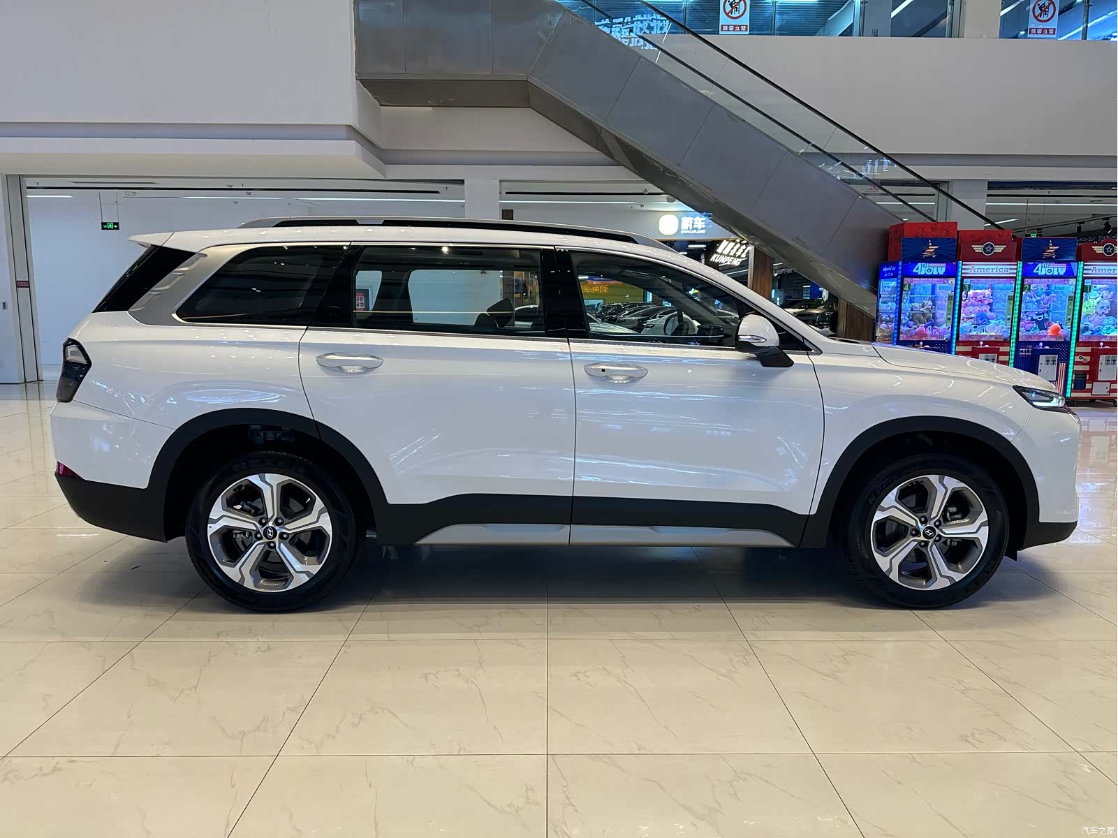 Hyundai Santa Fe, 2023 9