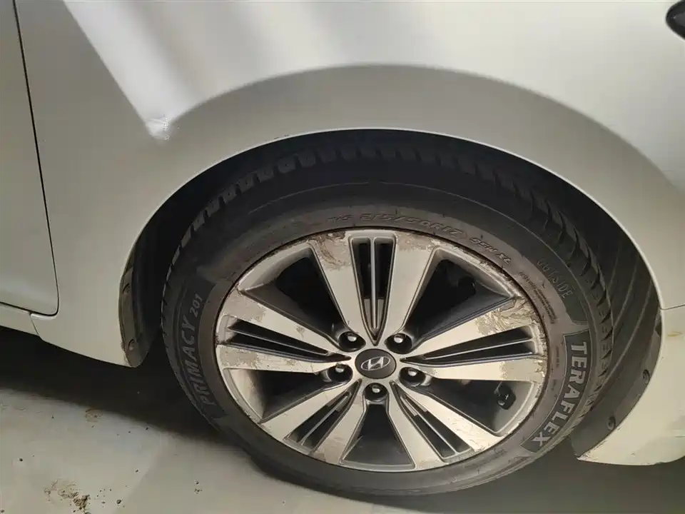 Hyundai Name picture