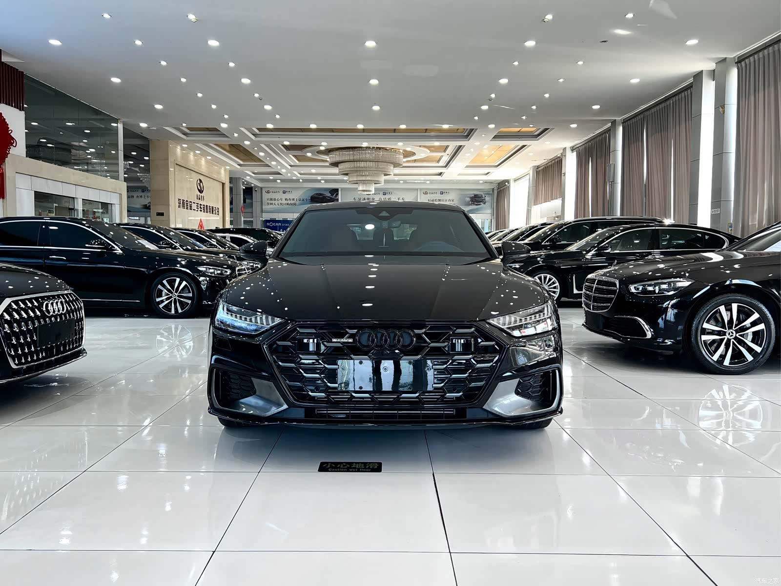 Audi A7L, 2025 все фото