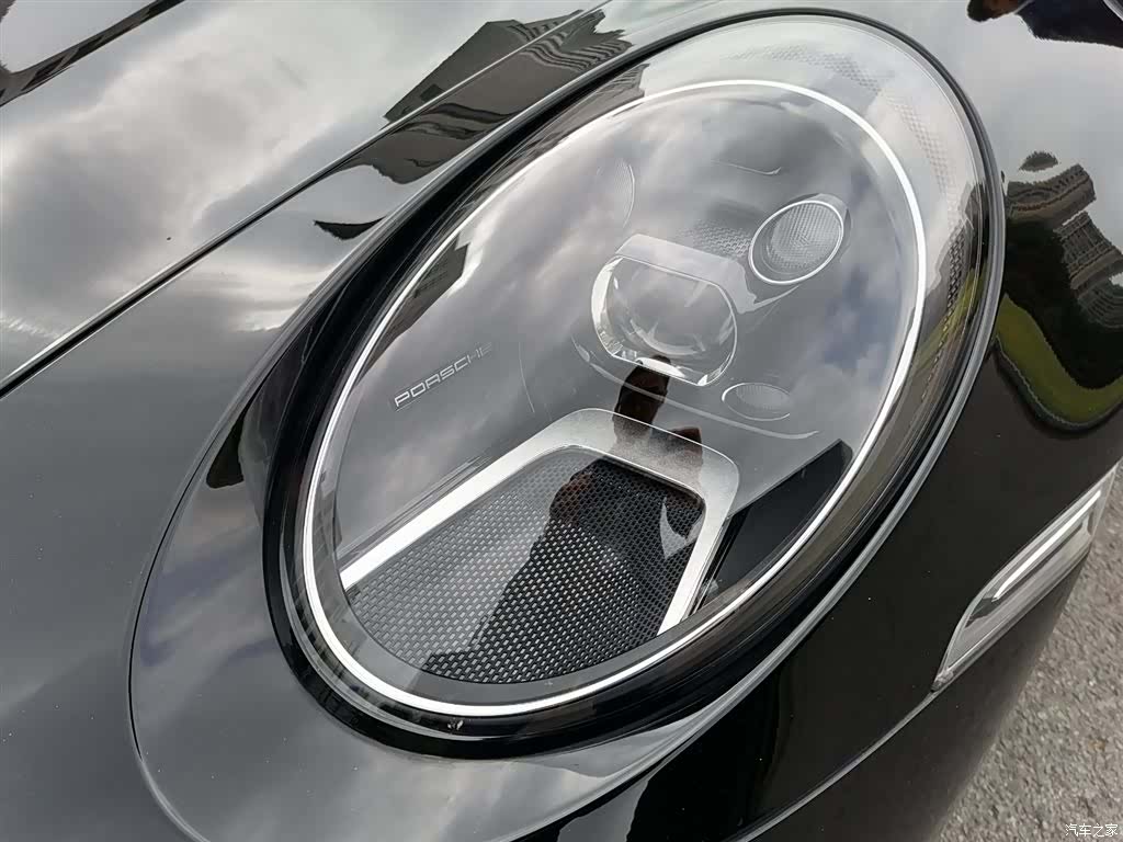 Porsche 911, 2023 10