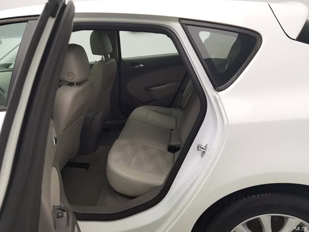 Buick XT, 2014 15