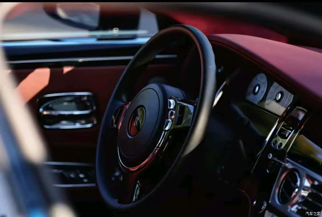 Rolls-Royce Ghost, 2018 6