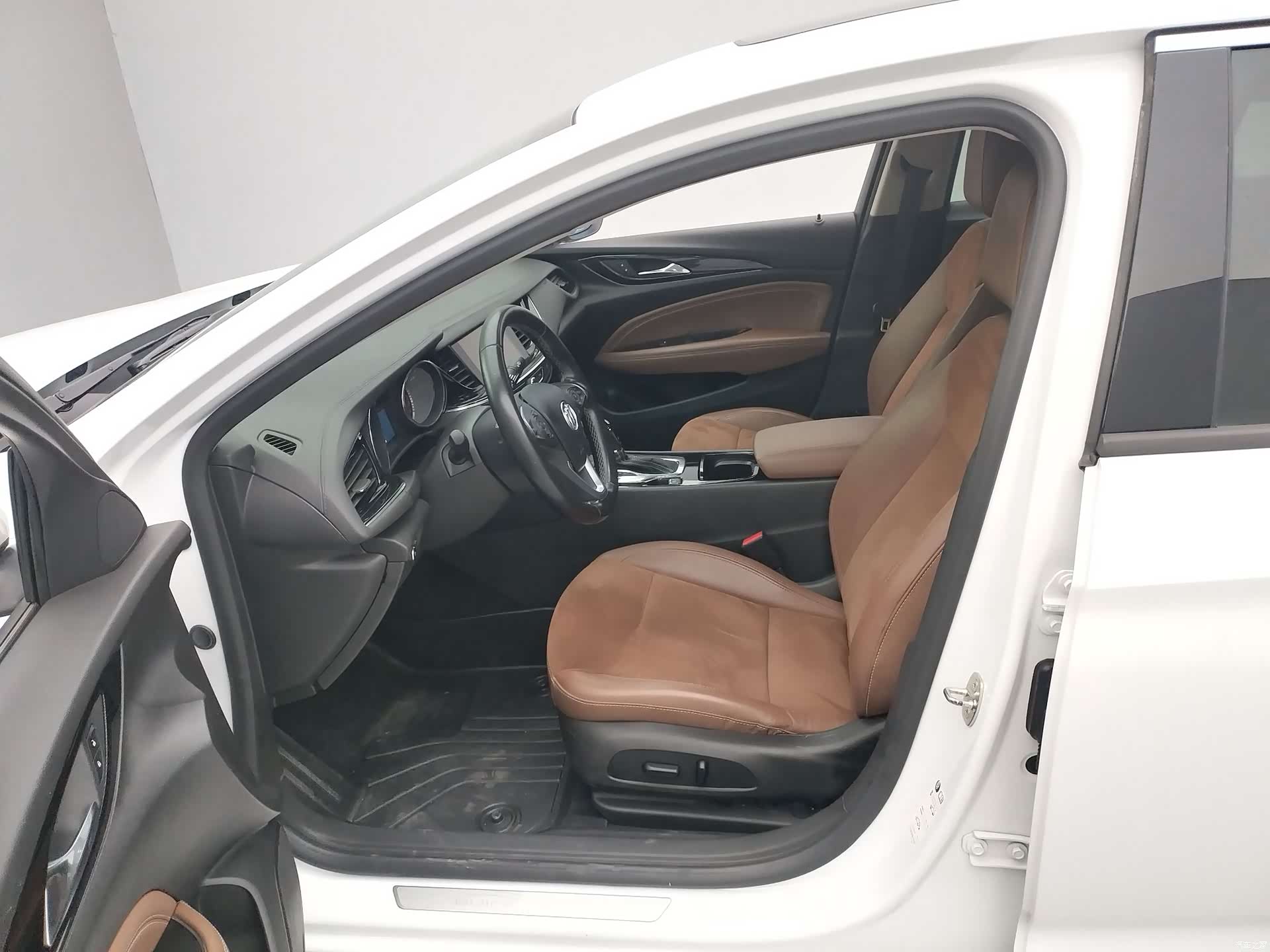 Buick Regal, 2019 11
