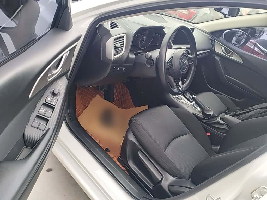 Mazda Mazda3, 2019 16
