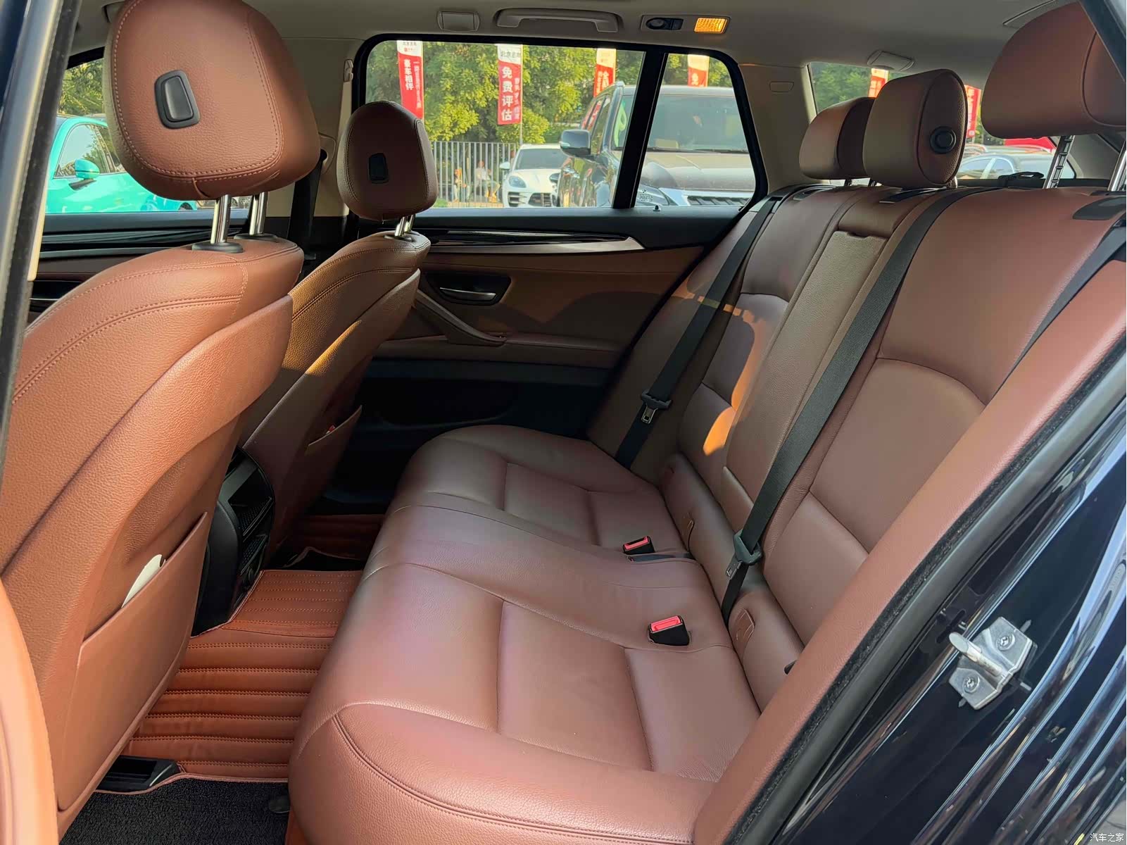 BMW 5 Series, 2015 13