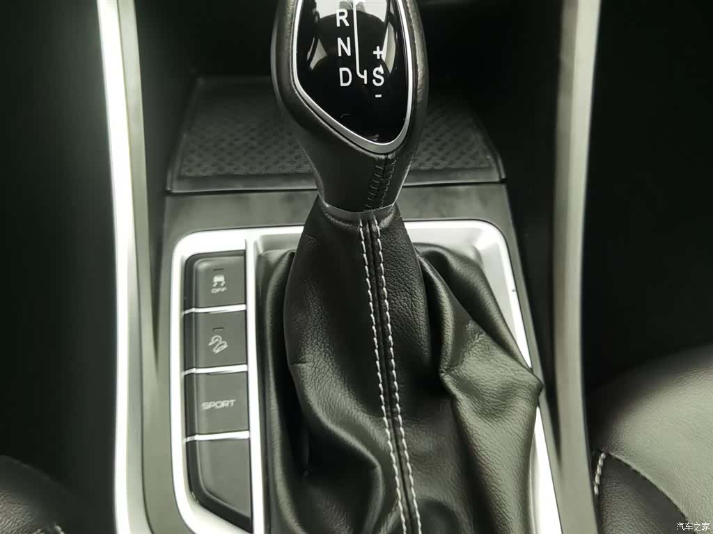 Geely X3, 2019 13