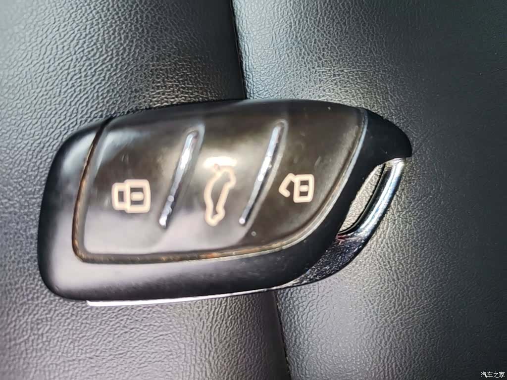 MG MG5, 2021 9