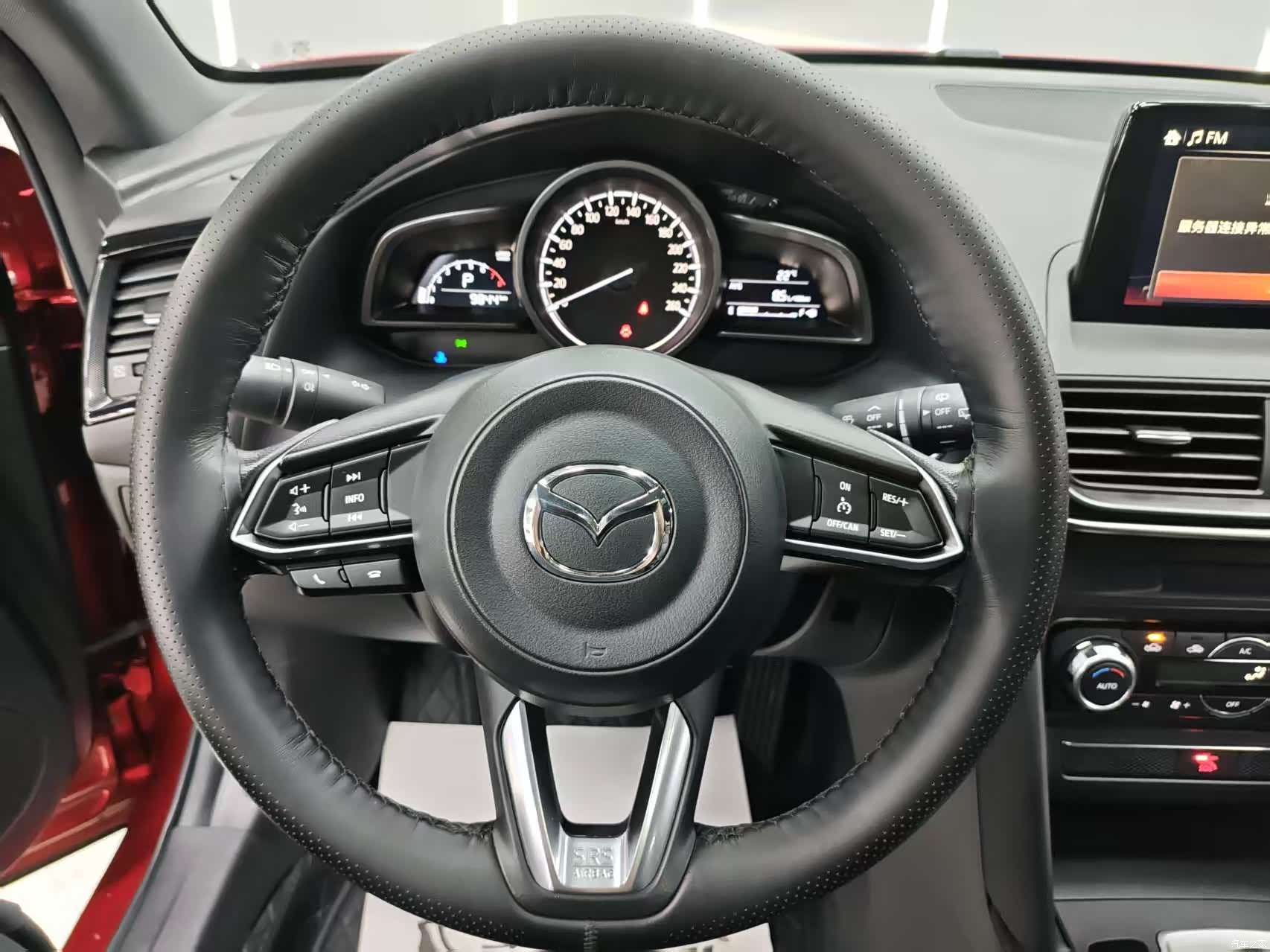 Mazda CX-4, 2021 15
