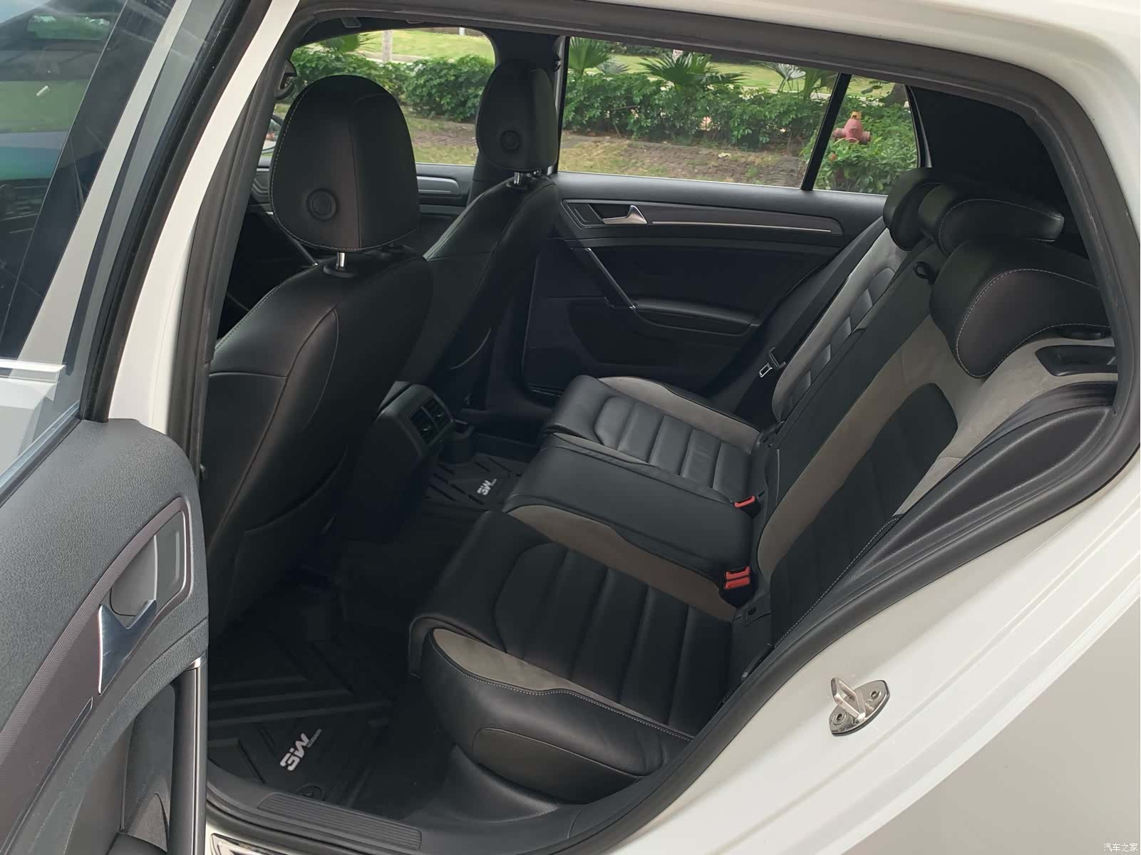 Volkswagen Golf, 2016 все фото