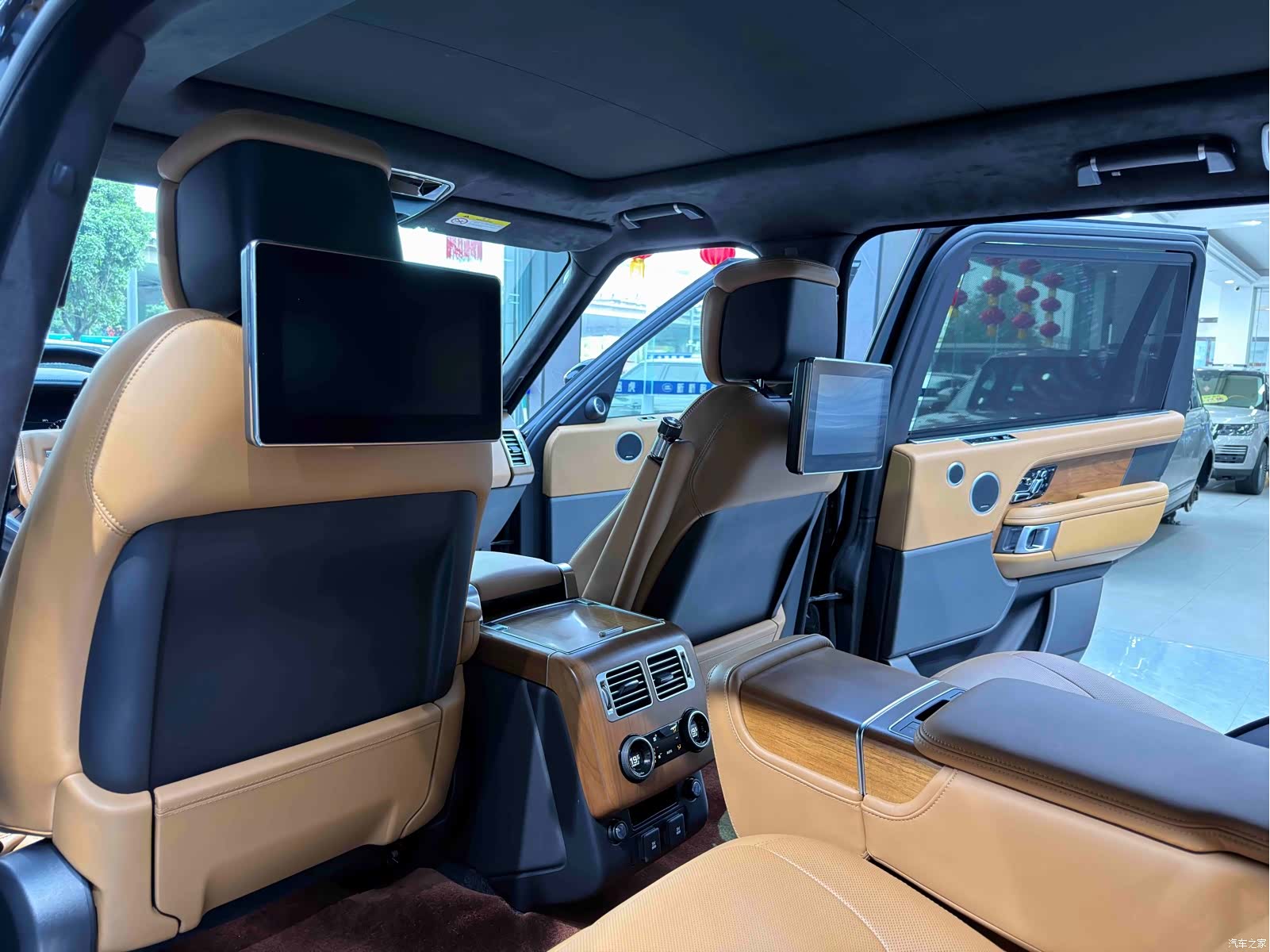 Land Rover Range Rover, 2018 11