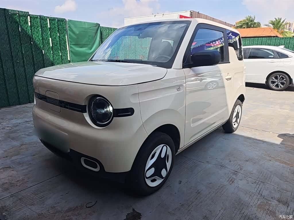 Geely Panda, 2025 1