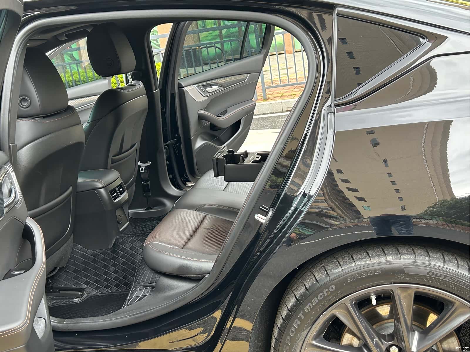 Cadillac CT5, 2023 12