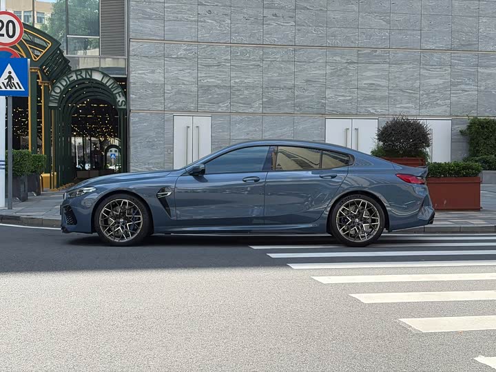 BMW M8 2020 M8 si men Gran Coupe