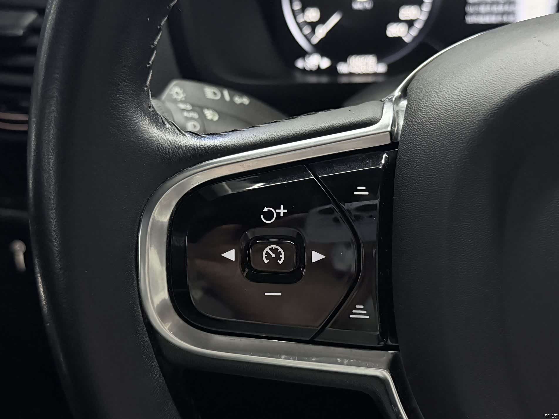Volvo XC90, 2016 9