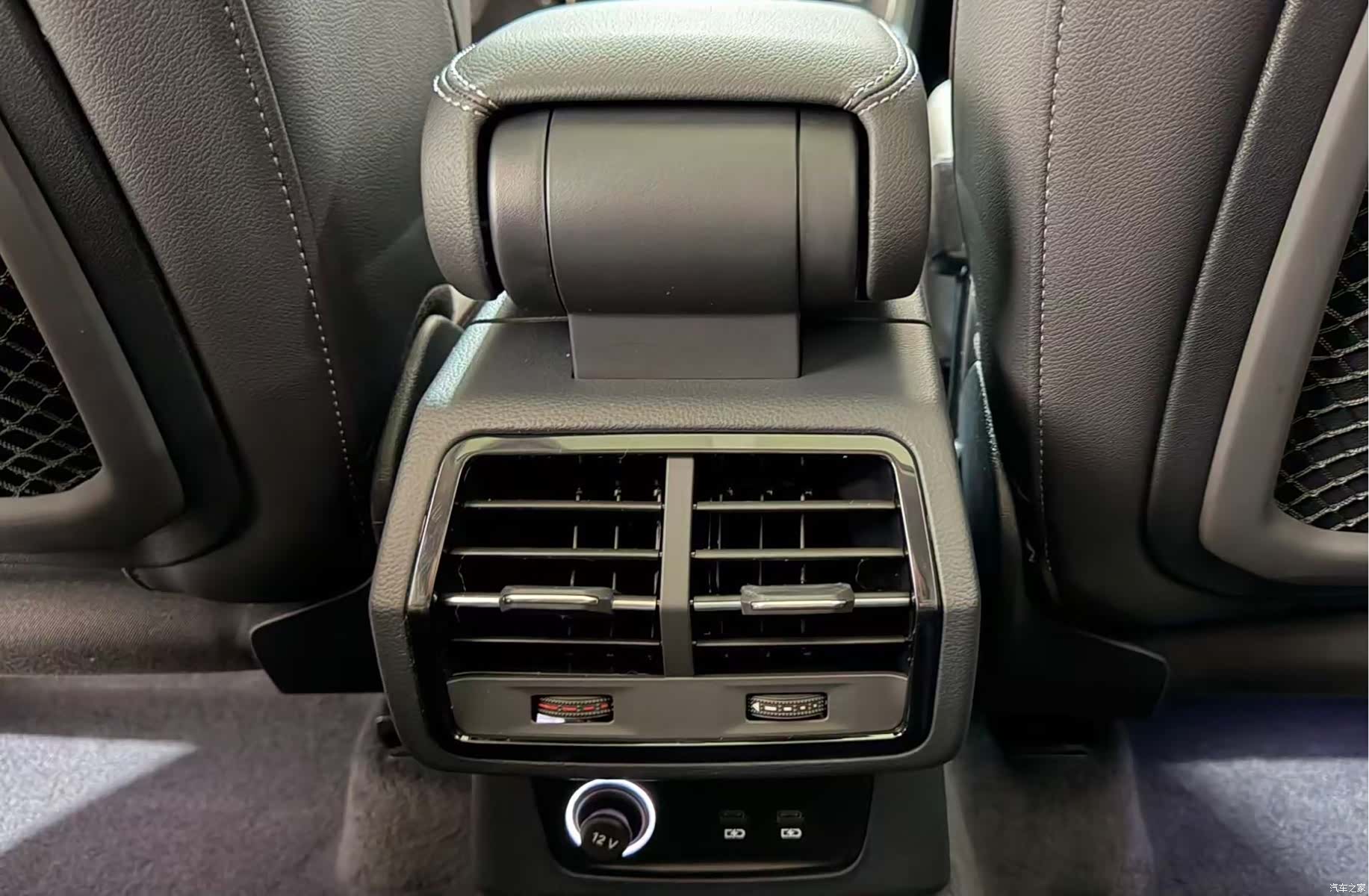 Audi Q3, 2023 18