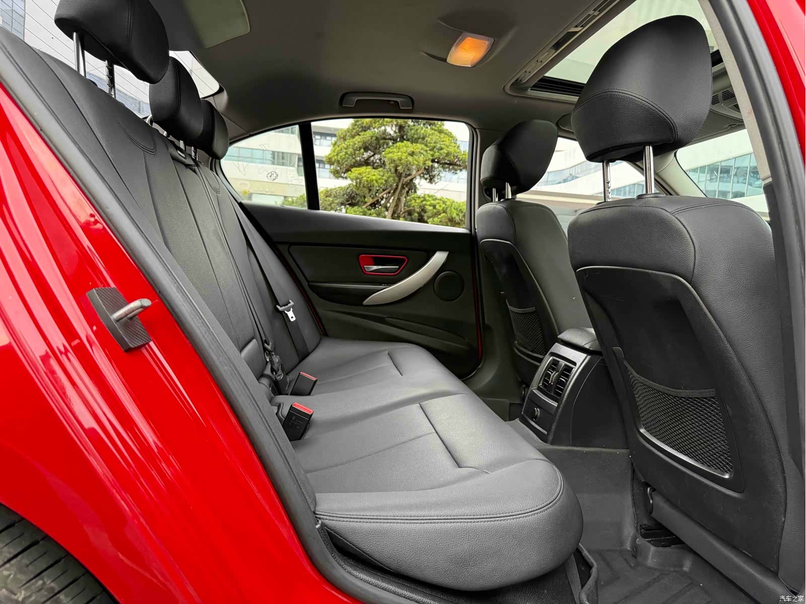 BMW 3 Series, 2016 8