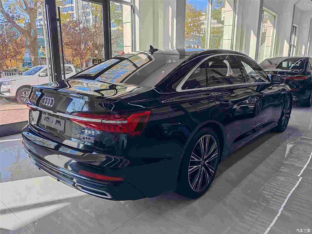 Audi A6L, 2021 11