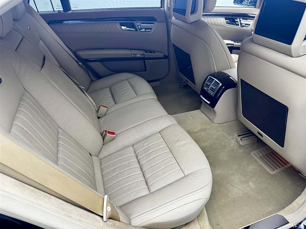 Mercedes-Benz S-Class, 2013 24